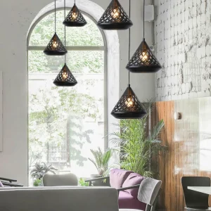 Aluminor Cone suspension, à trois lampes^ Lampes Orientales